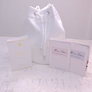 Dior Mini Makeup Bouquet Pouch 🩷